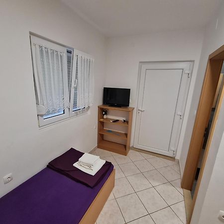 Apartmani Smiljanic Starigrad Room photo